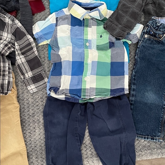 GAP Kids Short Sleeve Tees - Blue and Gray - Picture 5 of 7